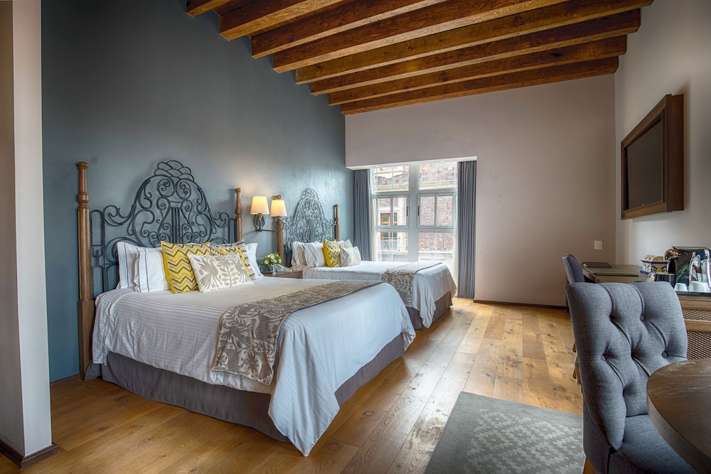Zocalo Central Hotel 15/73