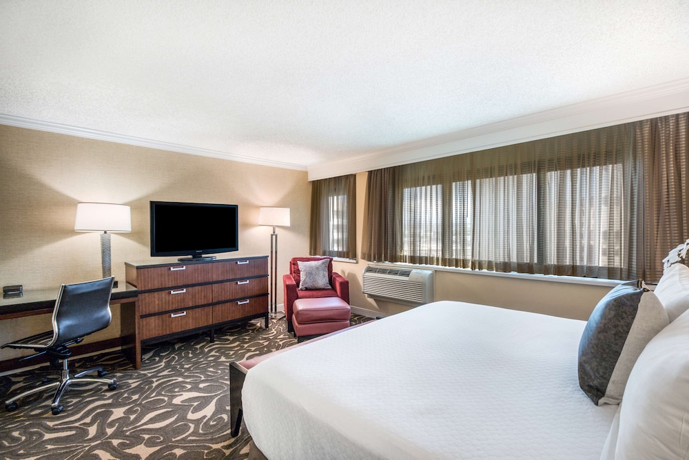 Sonesta Los Angeles Airport LAX 12/50