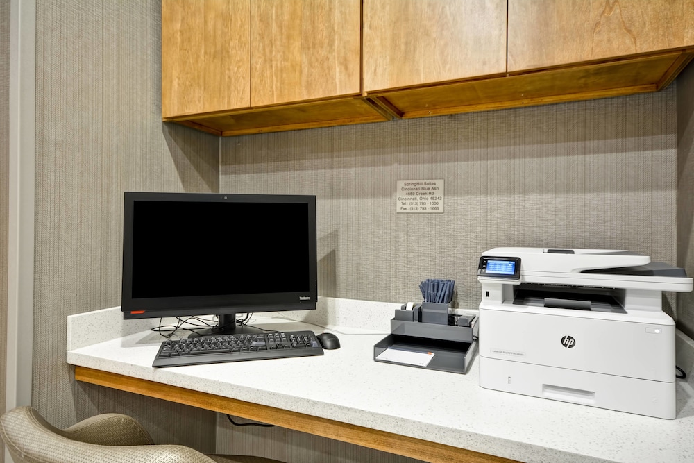 Springhill Suites Cincinnati Blue Ash 42/46