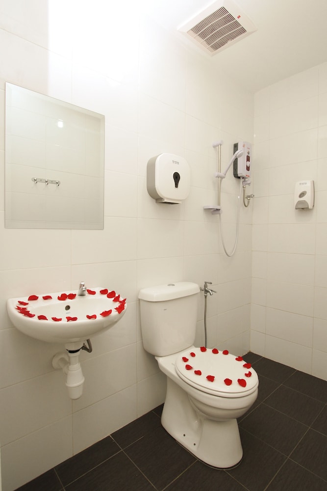 New Century Hotel Melaka 29/32