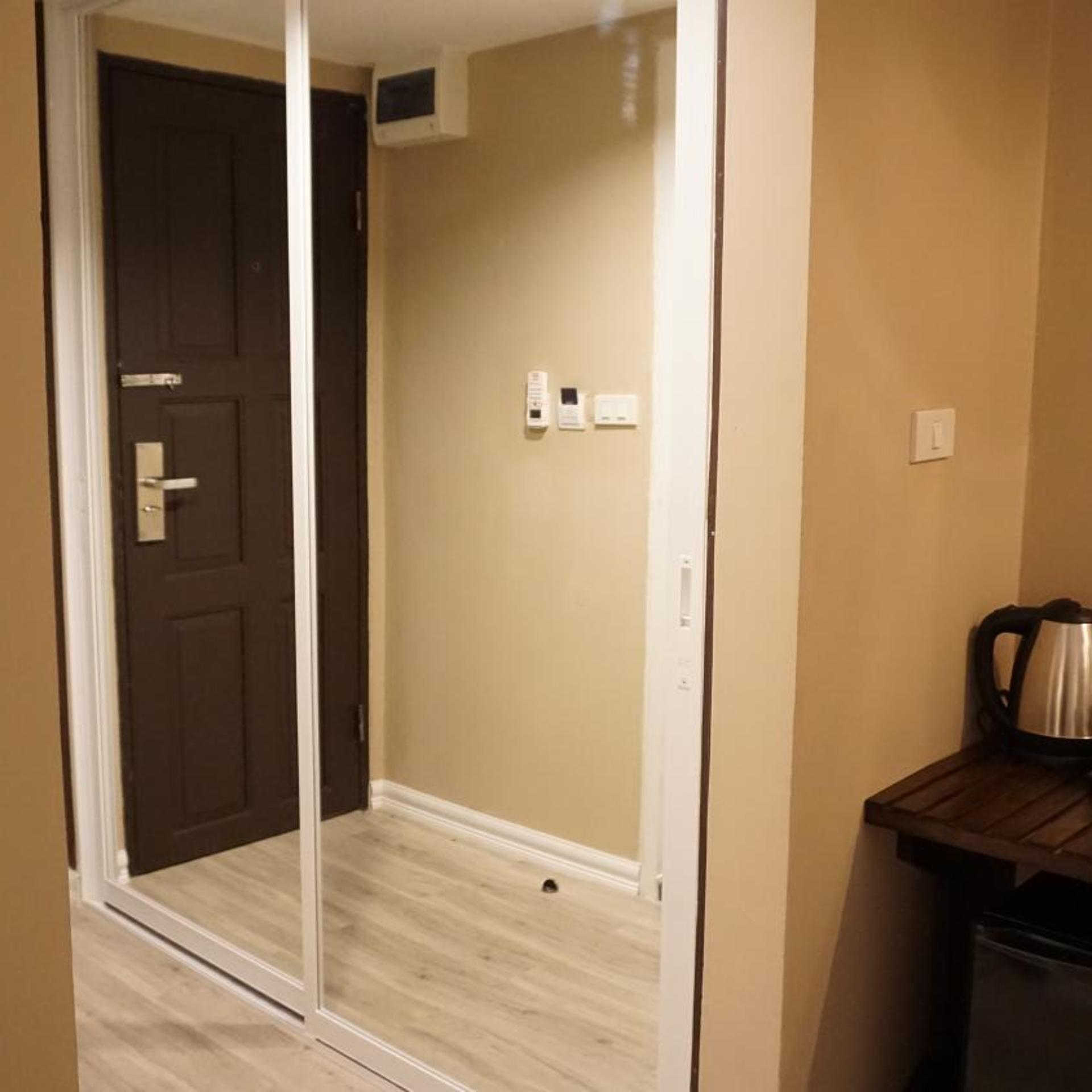 Taris Art Hotel Phrae 80/96