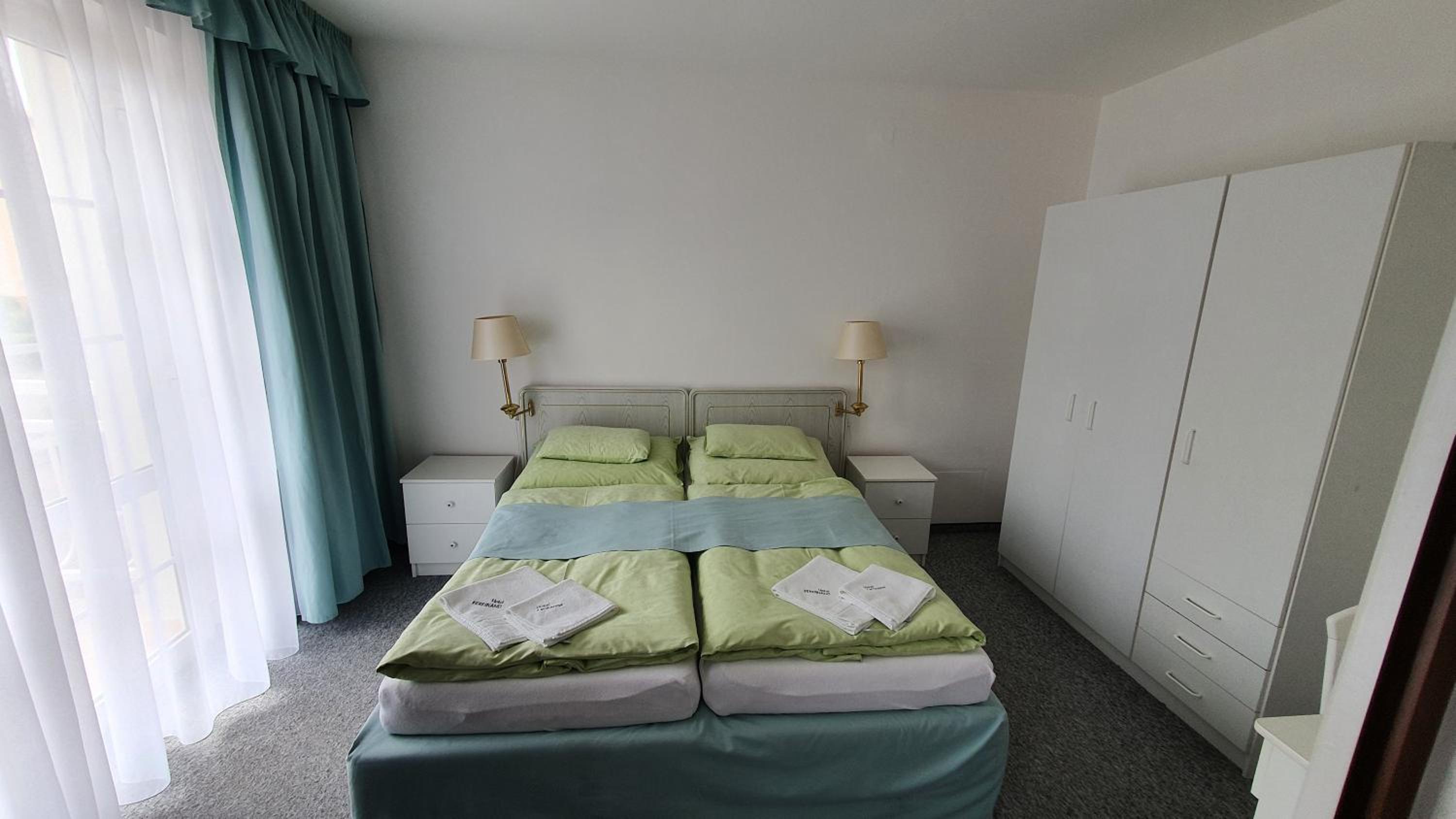Ferdinand Hotel 28/47