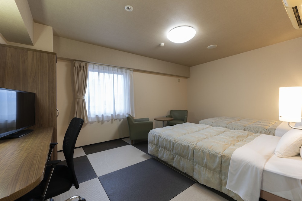 Hotel Econo Tsu Ekimae (ex Hotel Econo Tsu Station) 13/49