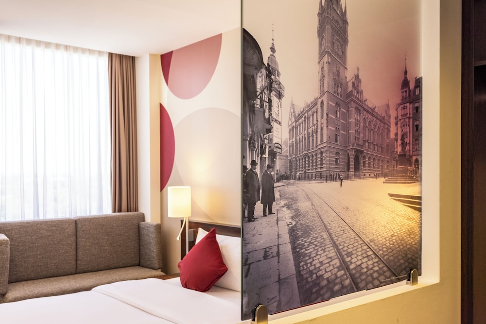Webers Hotel im Ruhrturm Essen by Accor 22/61
