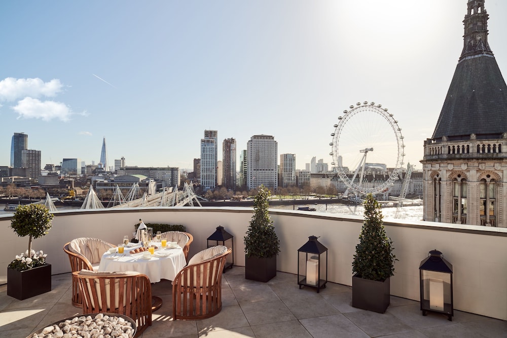 Corinthia Hotel London 67/81