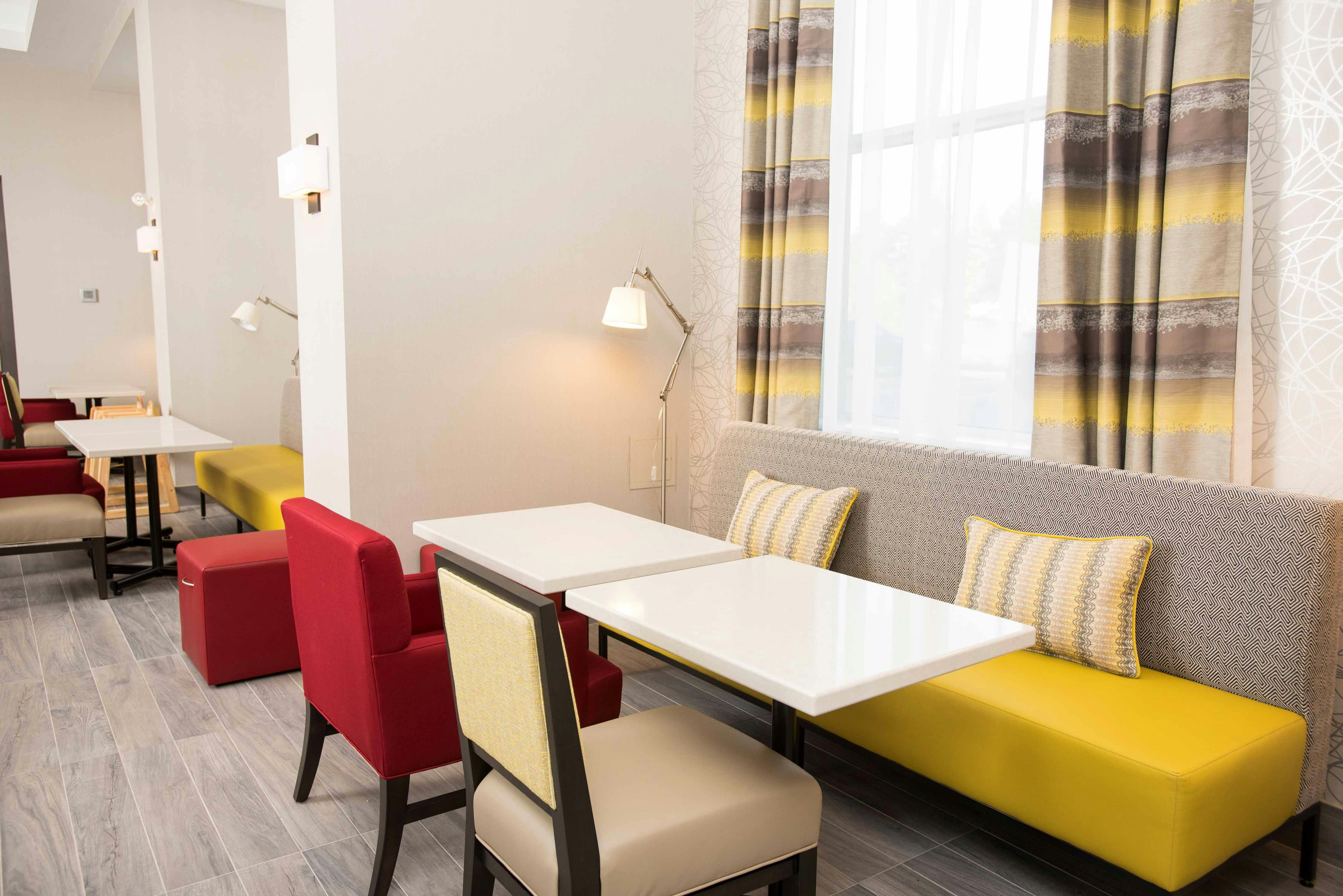 Home2 Suites by Hilton Thunder Bay 28/44