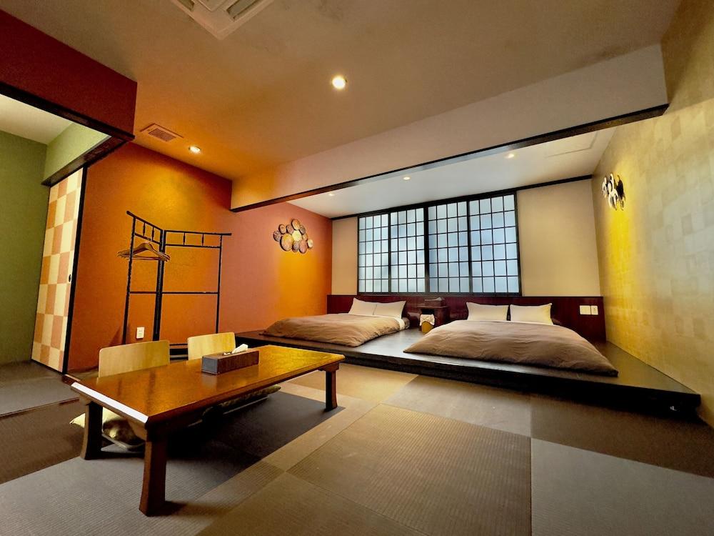 Condo, Traditional, 2 Double Beds, Beach Front