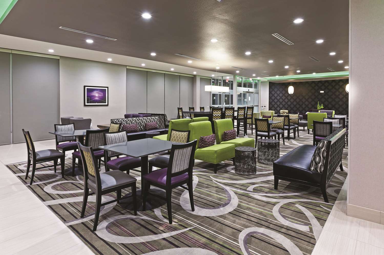 La Quinta Inn & Suites by Wyndham College Station South 53/64