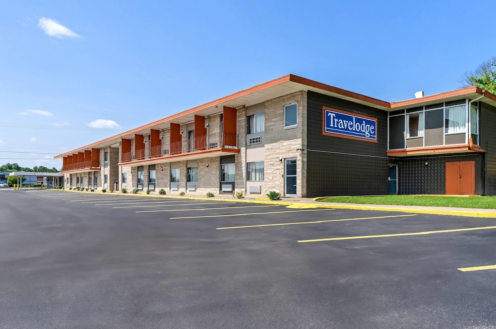 Travelodge By Wyndham Bloomington 55/62