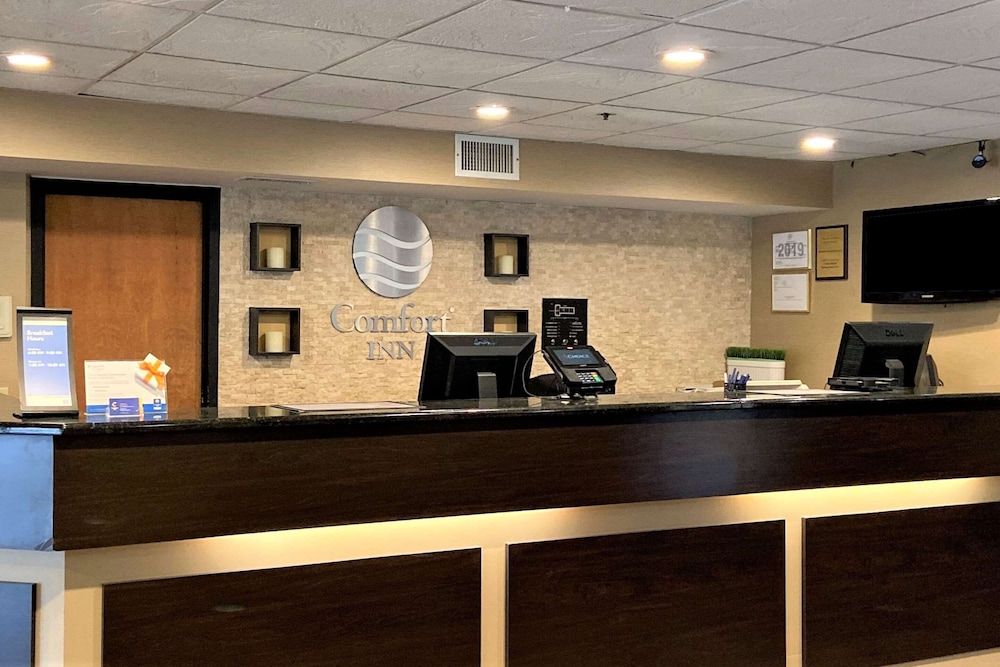 Comfort Inn Herndon Reston 7/32
