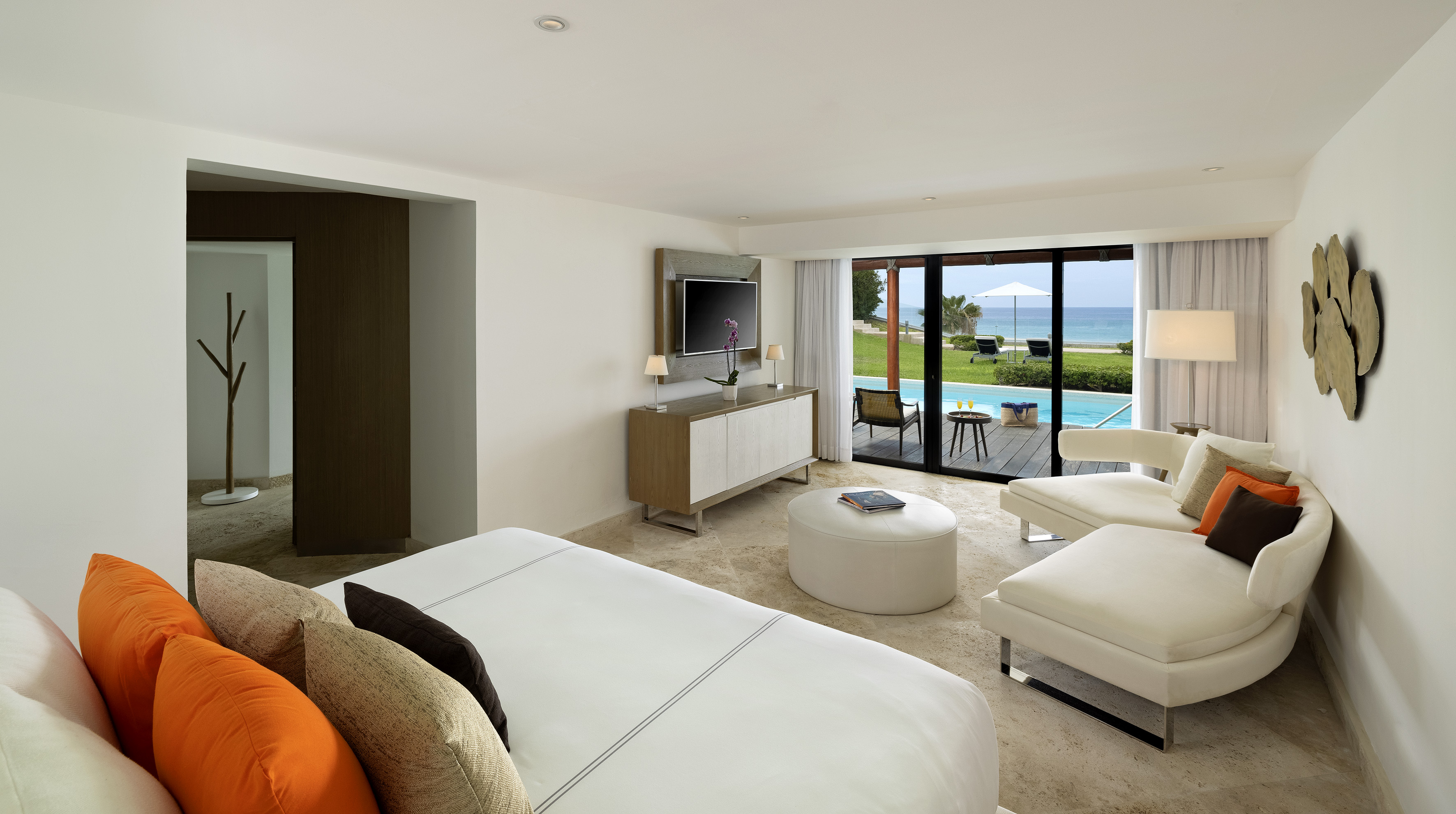 Reserve, Swim Up, Suite, Ocean Front