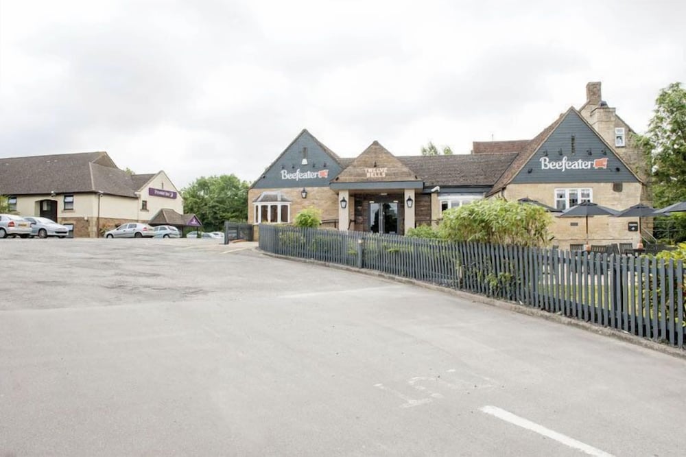 Premier Inn Gloucester (Little Witcombe) 39/50