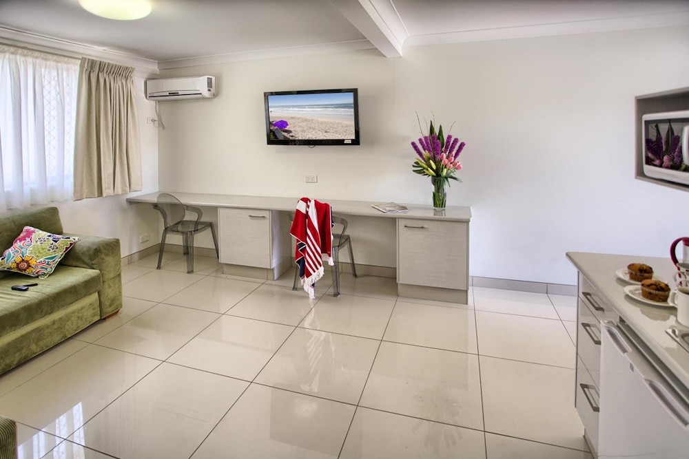 Hibiscus Motel 17/41