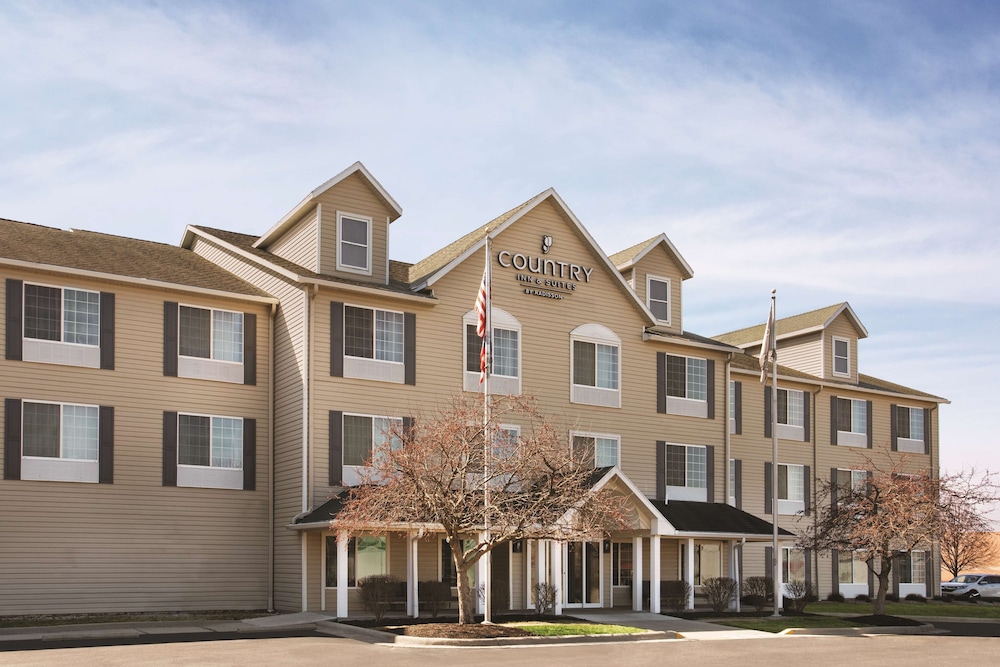 Country Inn and Suites by Radisson Springfield OH 1/43
