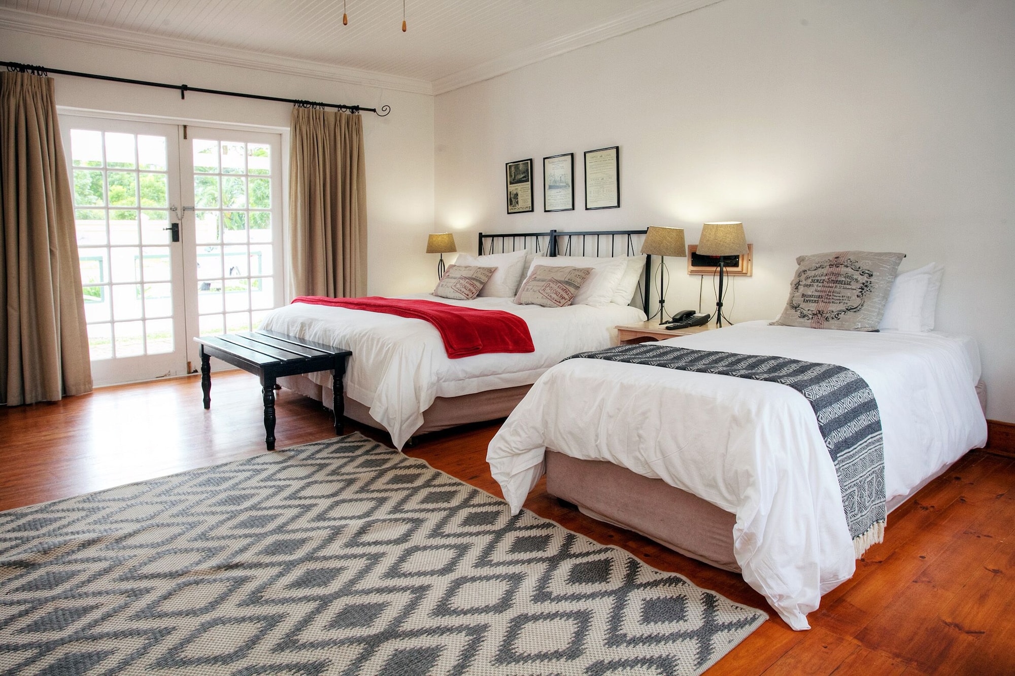 Village, Family, 1 Double and 1 Single Bed