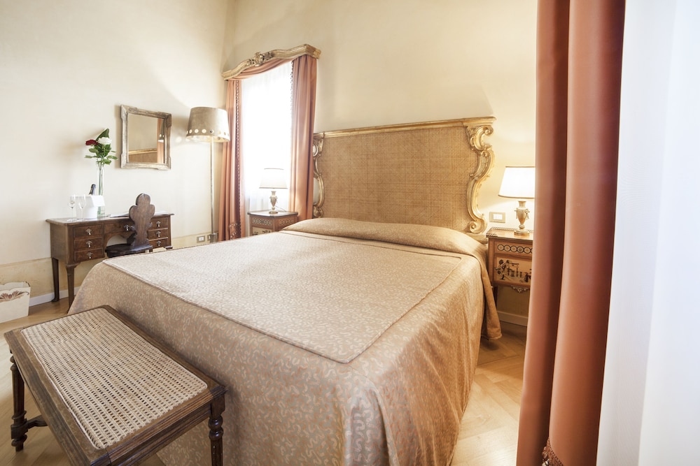 Relais Fra Lorenzo 3/72