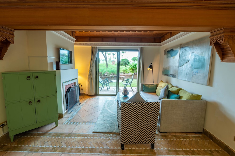 Le Pavillon Du Golf 27/61