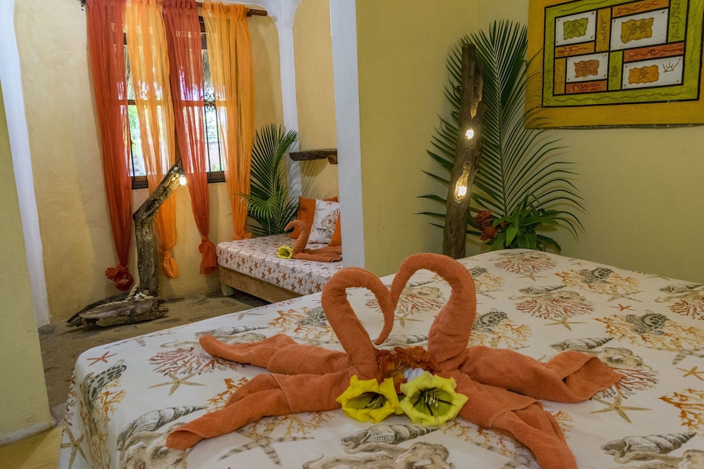 Chalet Tropical Village B&amp;B 56/74