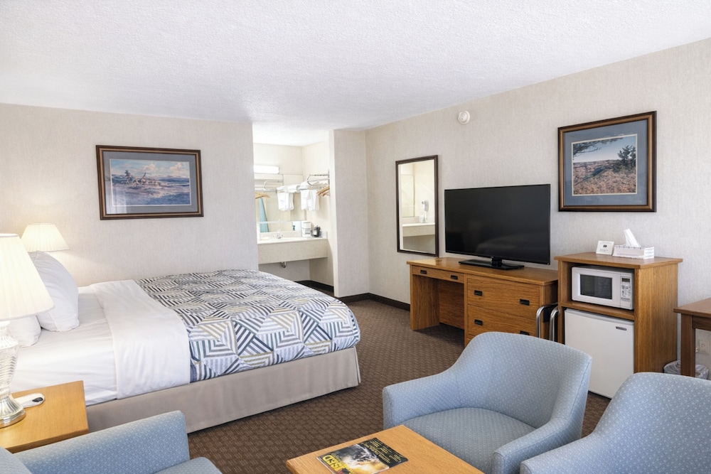 Sundowner Inn Forsyth I 94 41/62