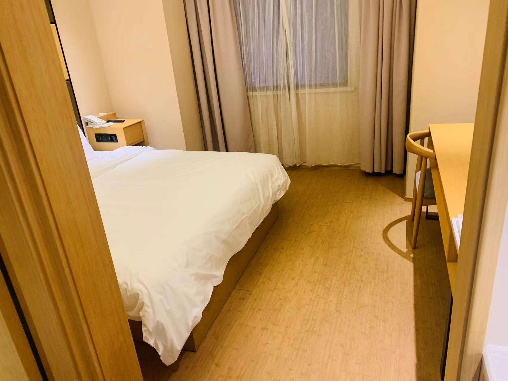 Ji Hotel (Shanghai Kangqiao Xiuyan Road) 18/34