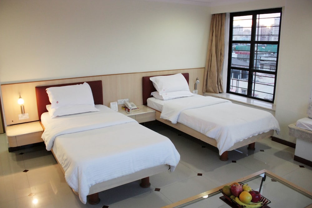 Garden Hotel 20/50