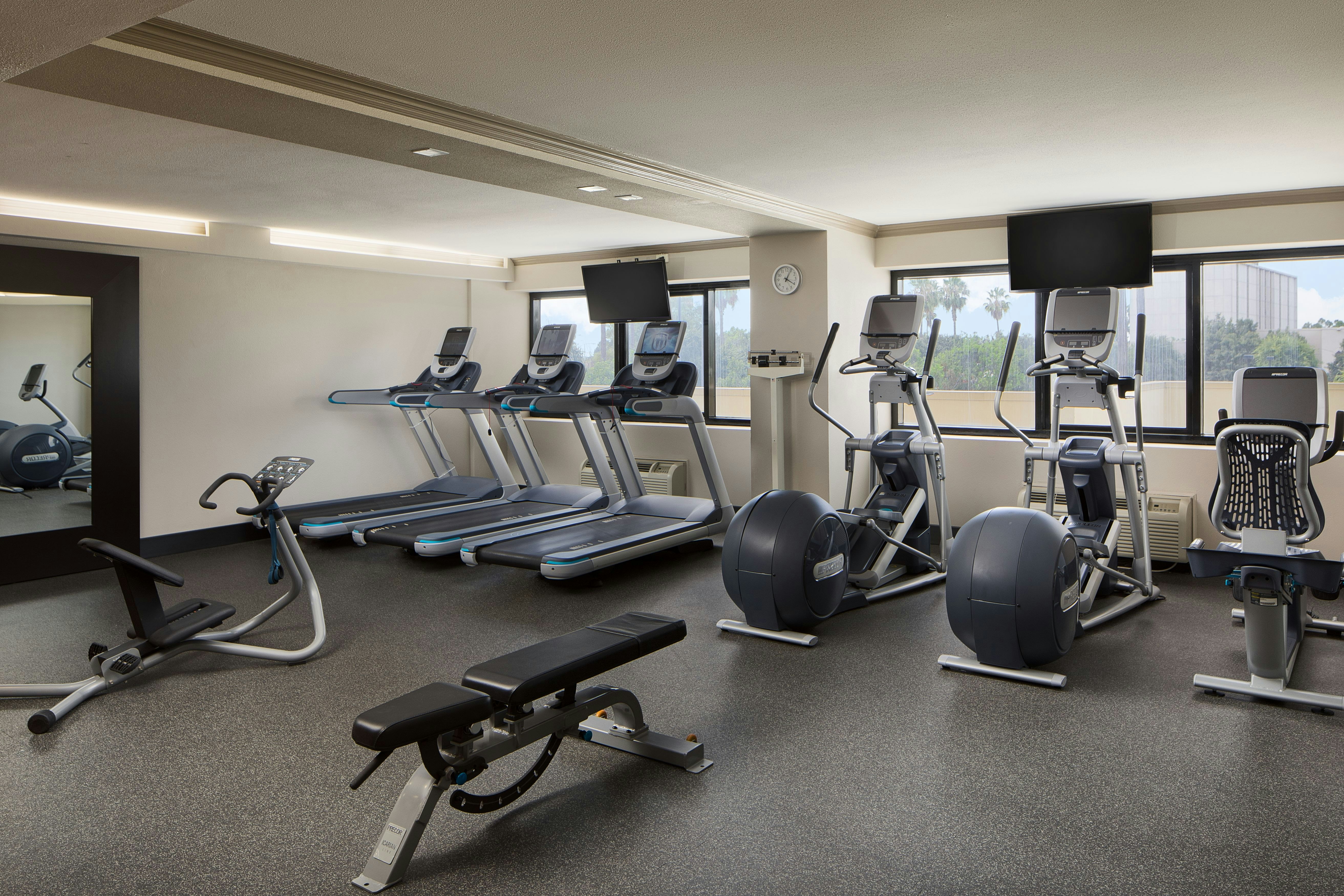 DoubleTree by Hilton Hotel Los Angeles Norwalk 19/59