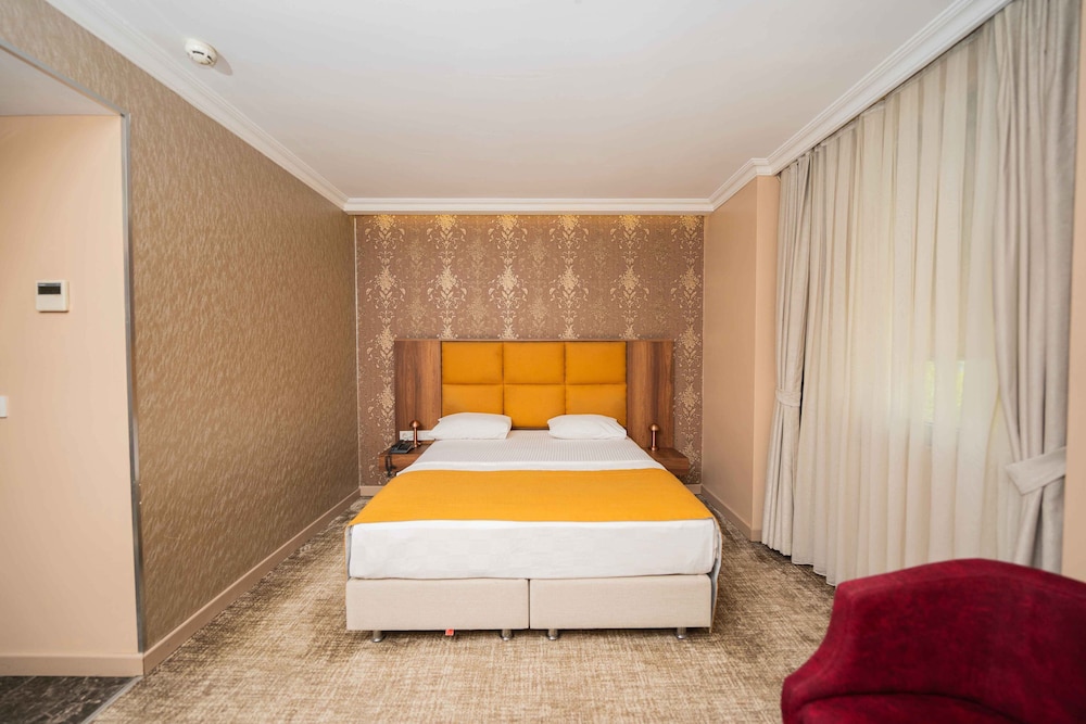 Comfort Hotel Haramidere 16/50
