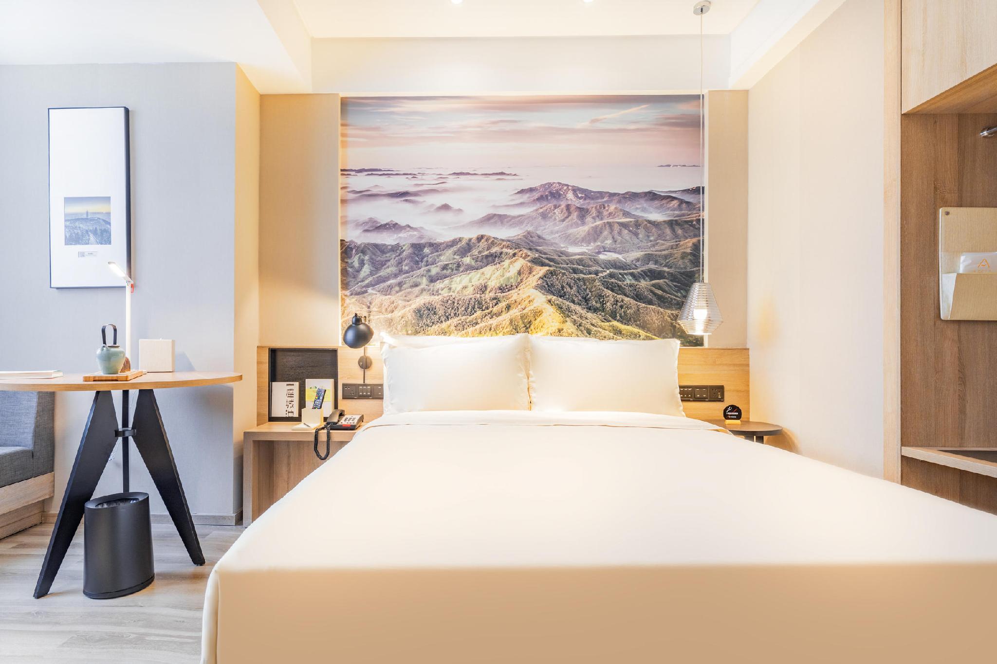 Elegant, Double Bed