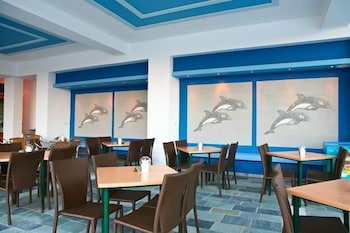Arion Hotel Samos 45/63