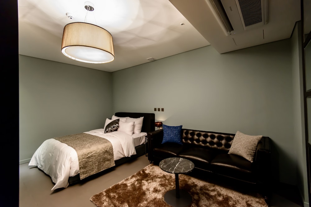 JB Design Hotel 45/77