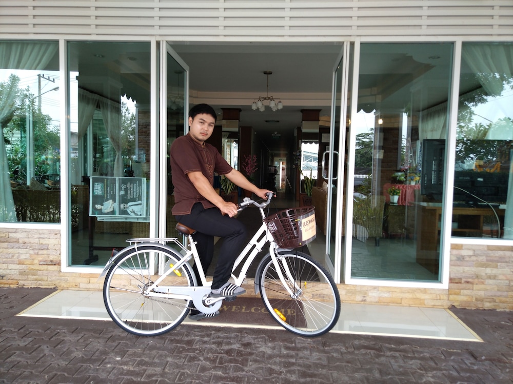 Khunyuw Hotel 32/63