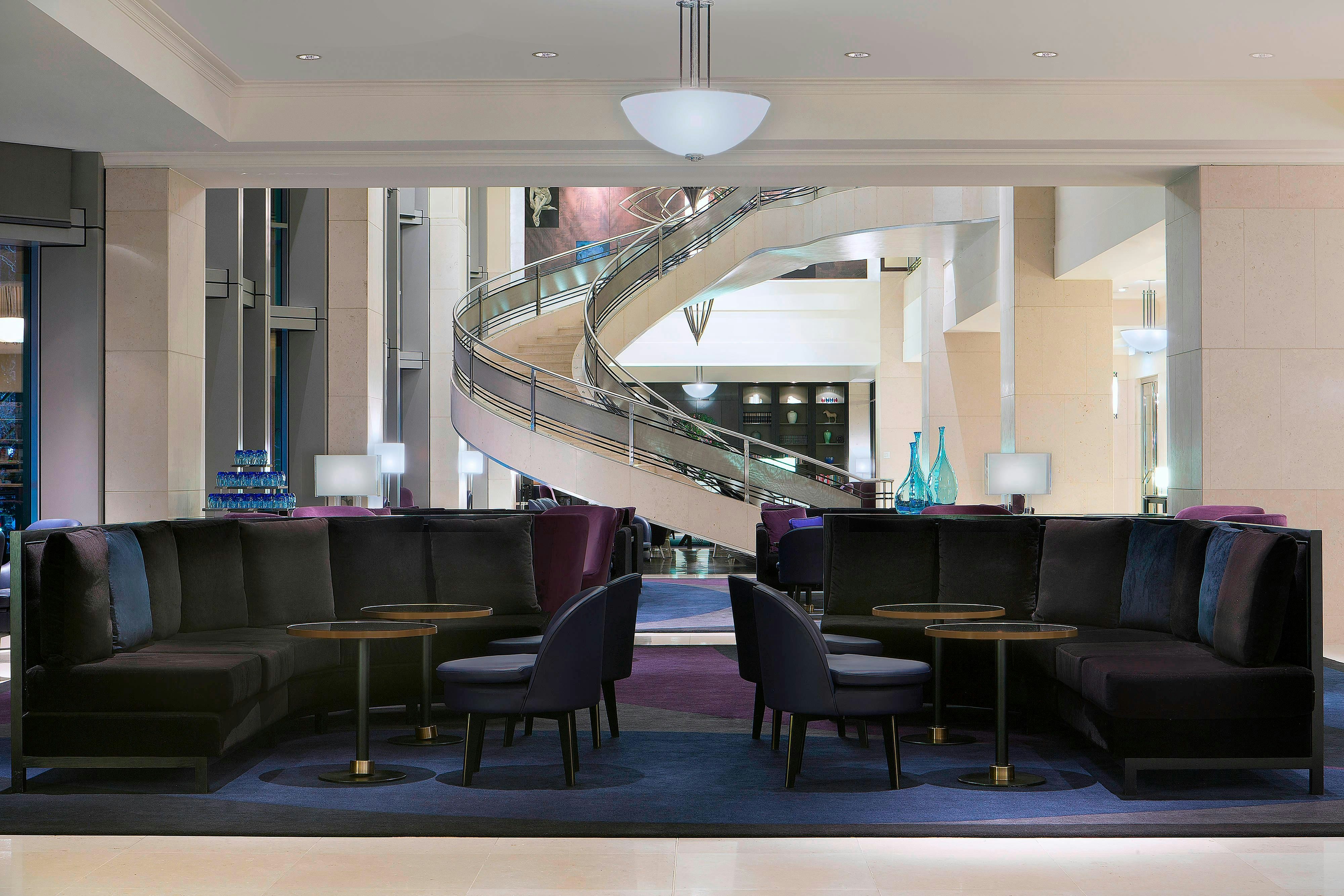 Westin Melbourne 38/62
