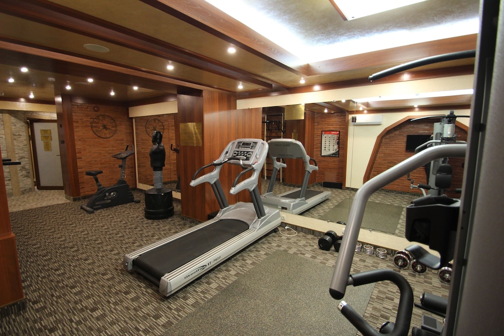Uyut Hotel 44/69