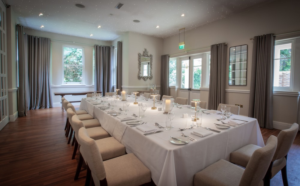 The Dower House Hotel 36/50
