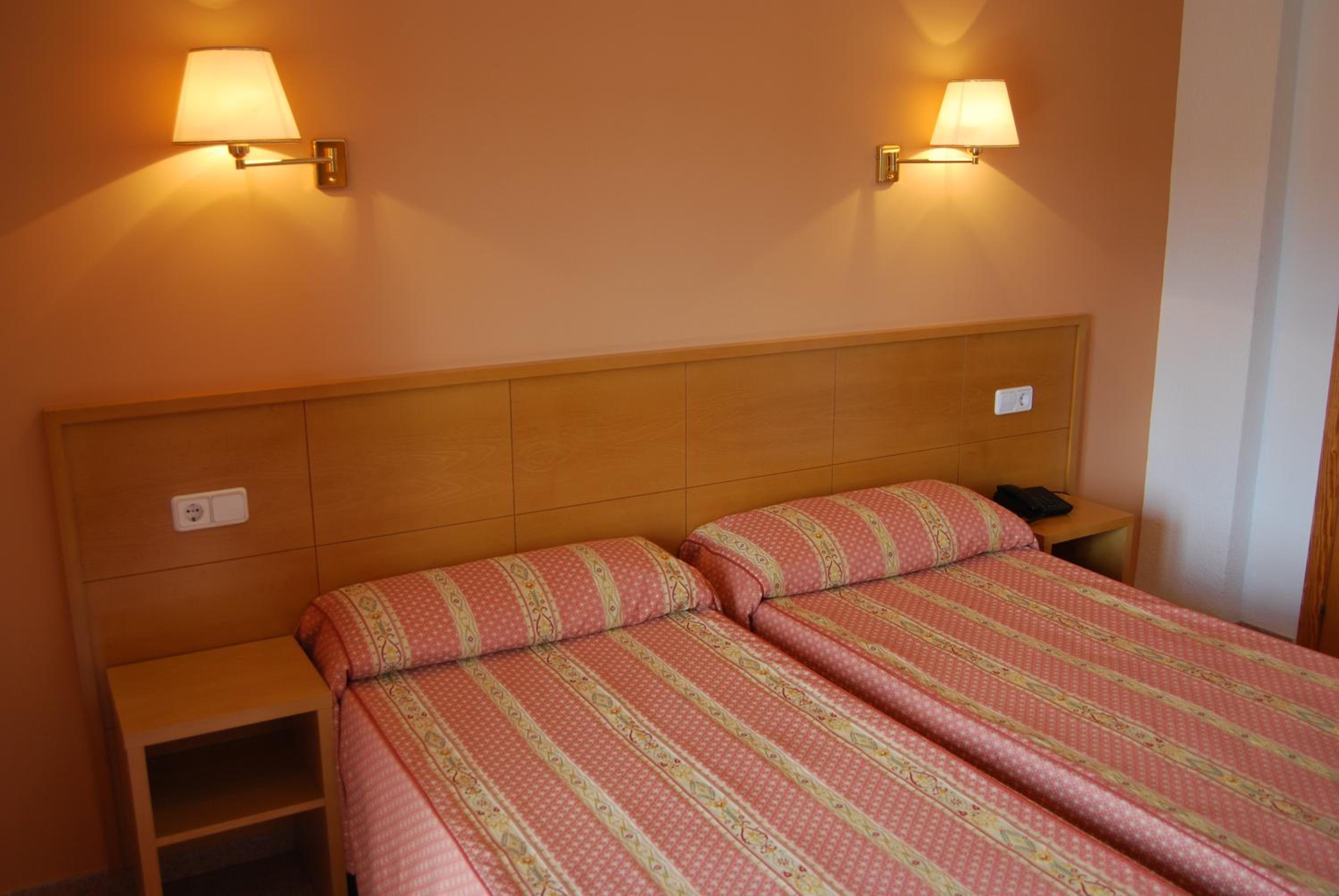 Hotel Santa Faz 38/58