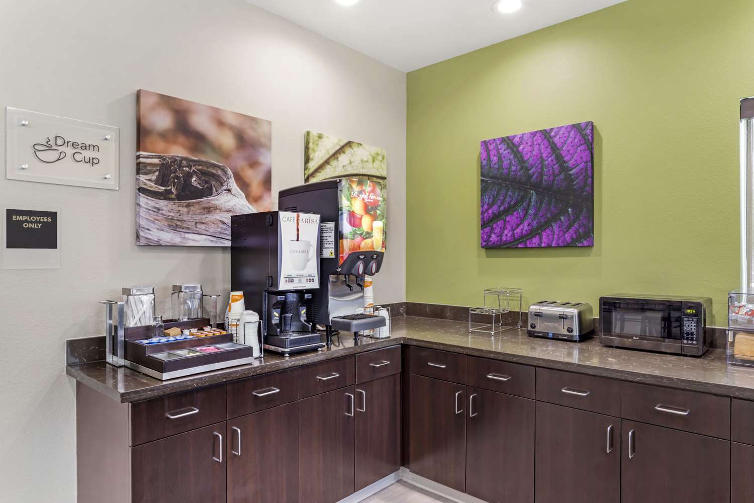 Sleep Inn & Suites Liberty TX 21/23
