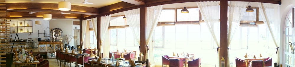Quality Inn the Den Resort 30/50