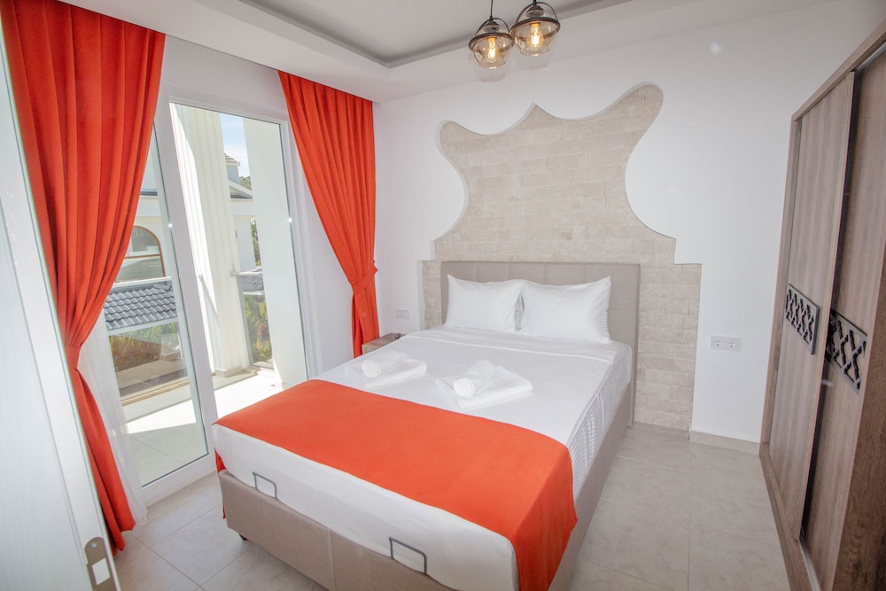 Zehra Villas 17/50