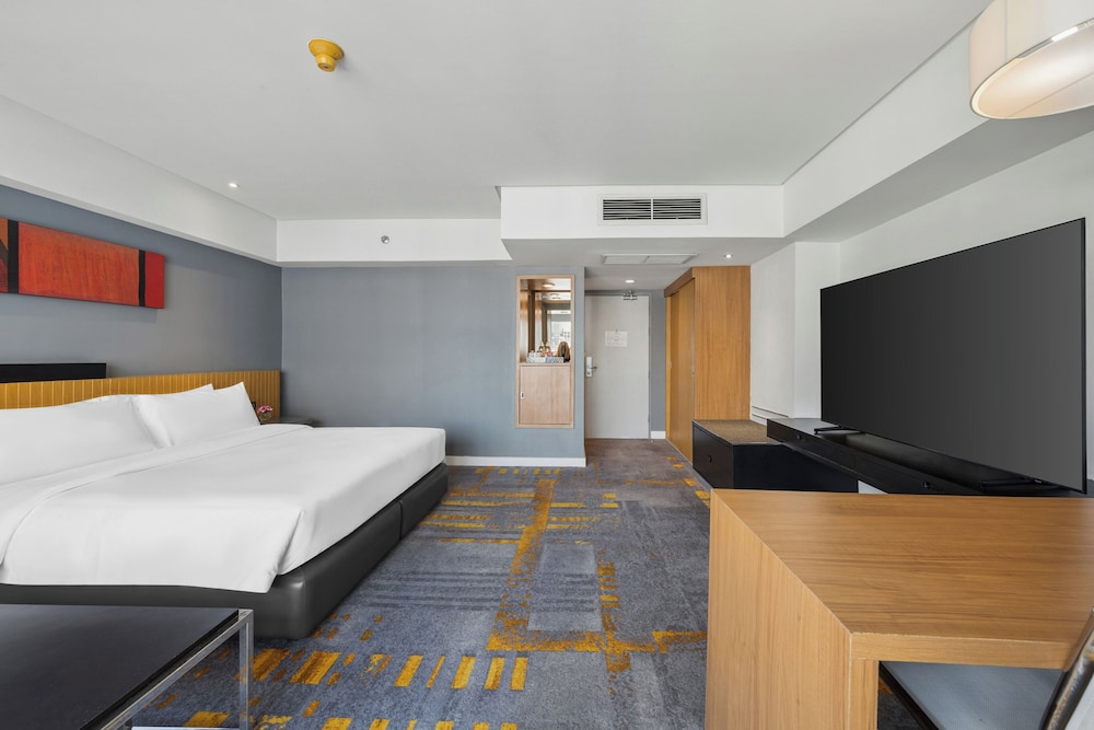 BelAire Bangkok 30/84