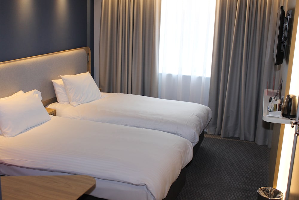 Holiday Inn Express Bodmin - Victoria Junction 22/80