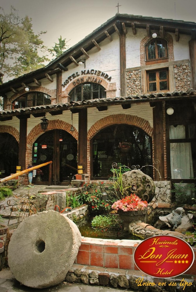 Hotel Azulejos 8/76