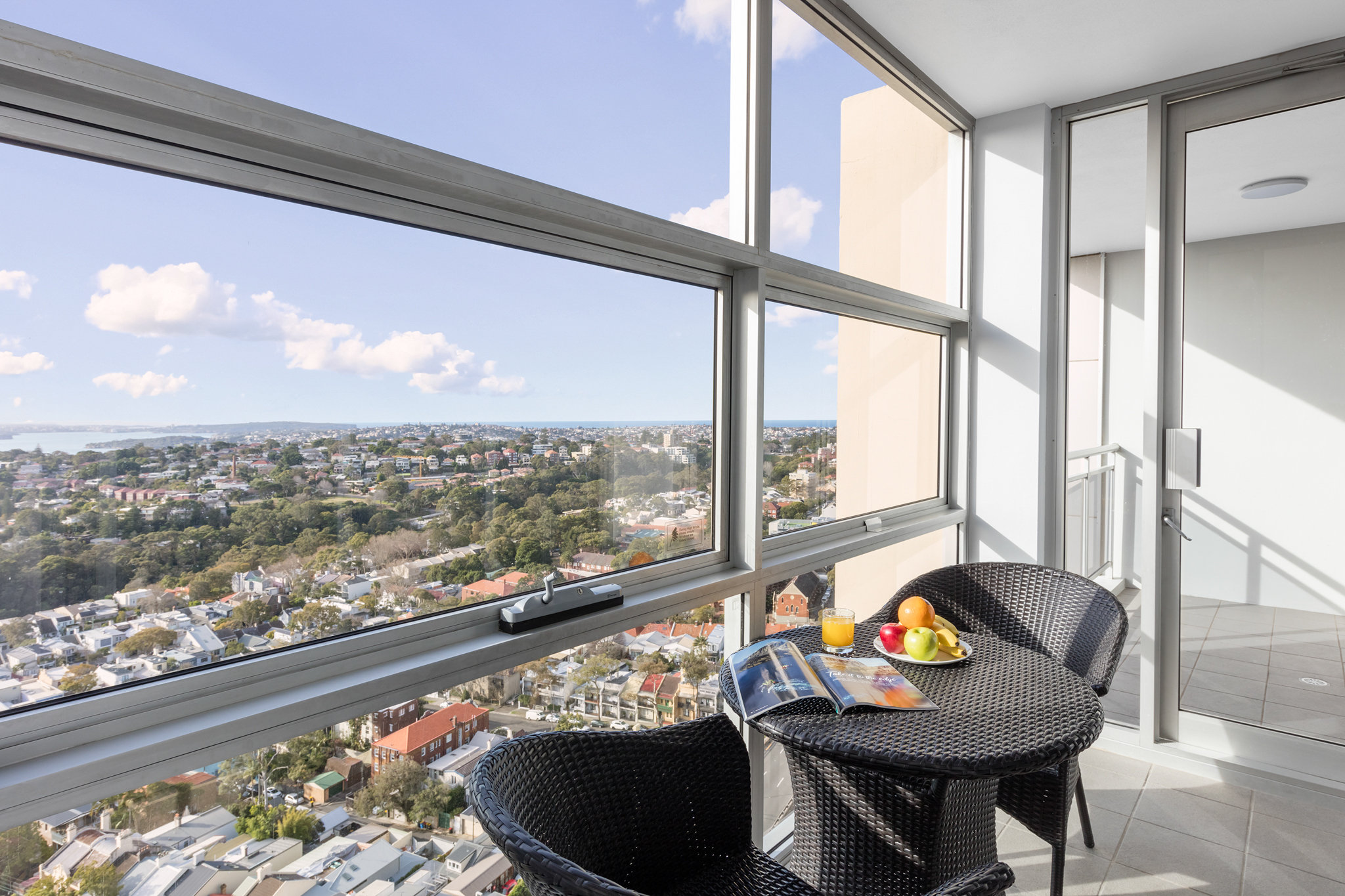 Meriton Suites Bondi Junction 22/50