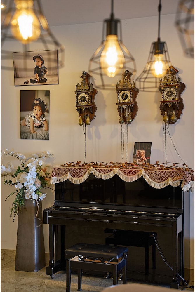 Romeo Juliet Dalat Resort 10/50