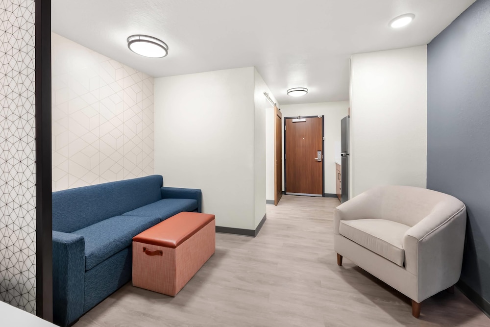 Everhome Suites Portsmouth - Newington 27/46