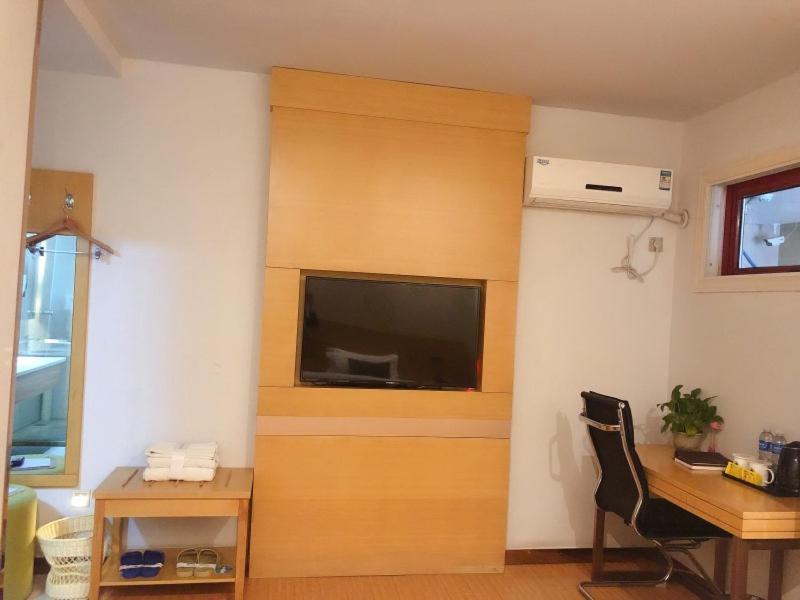 GreenTree Inn Xinyang Gushi County Liaocheng Avenue 16/18