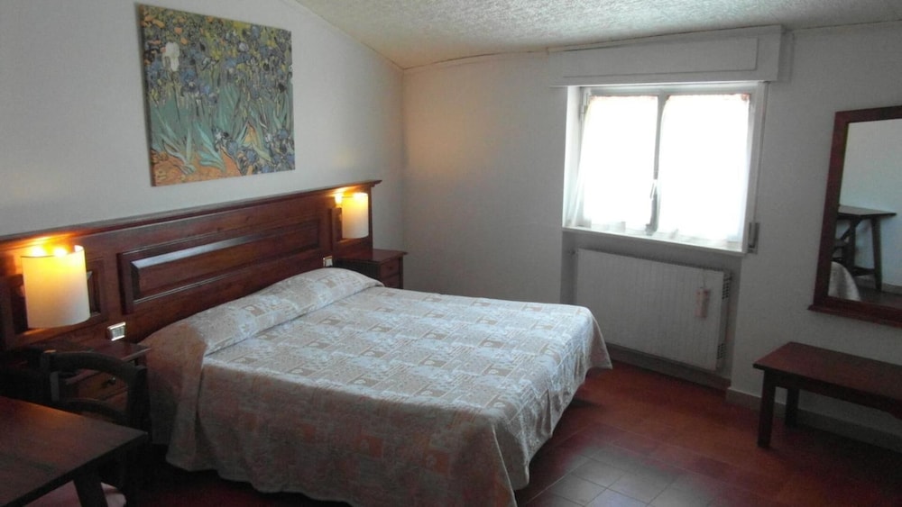 Albergo Del Sole 6/50