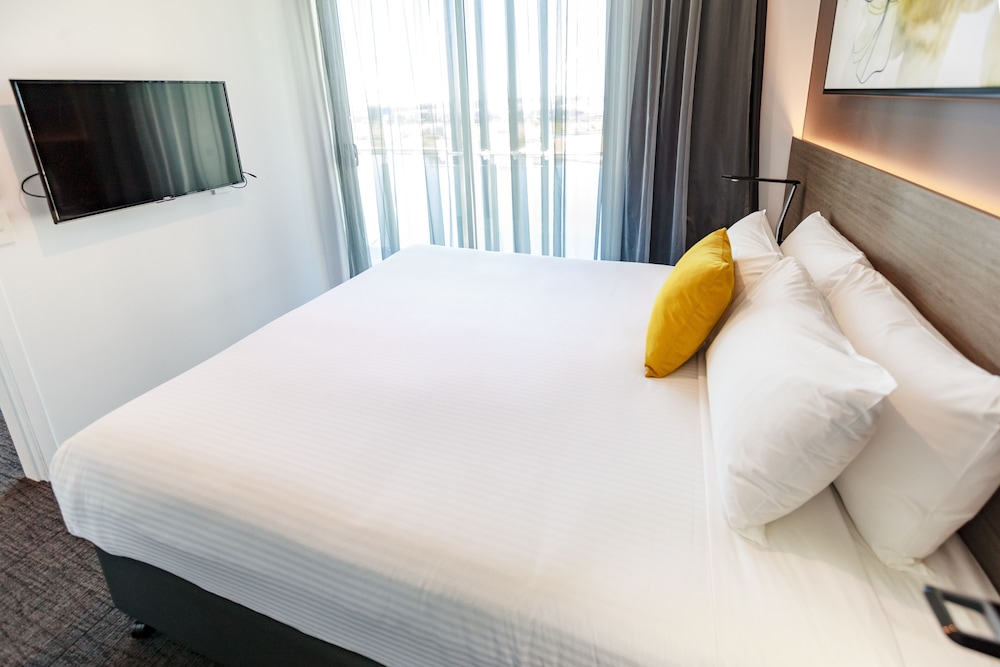 Mercure Sunshine Coast Kawana Waters 29/69