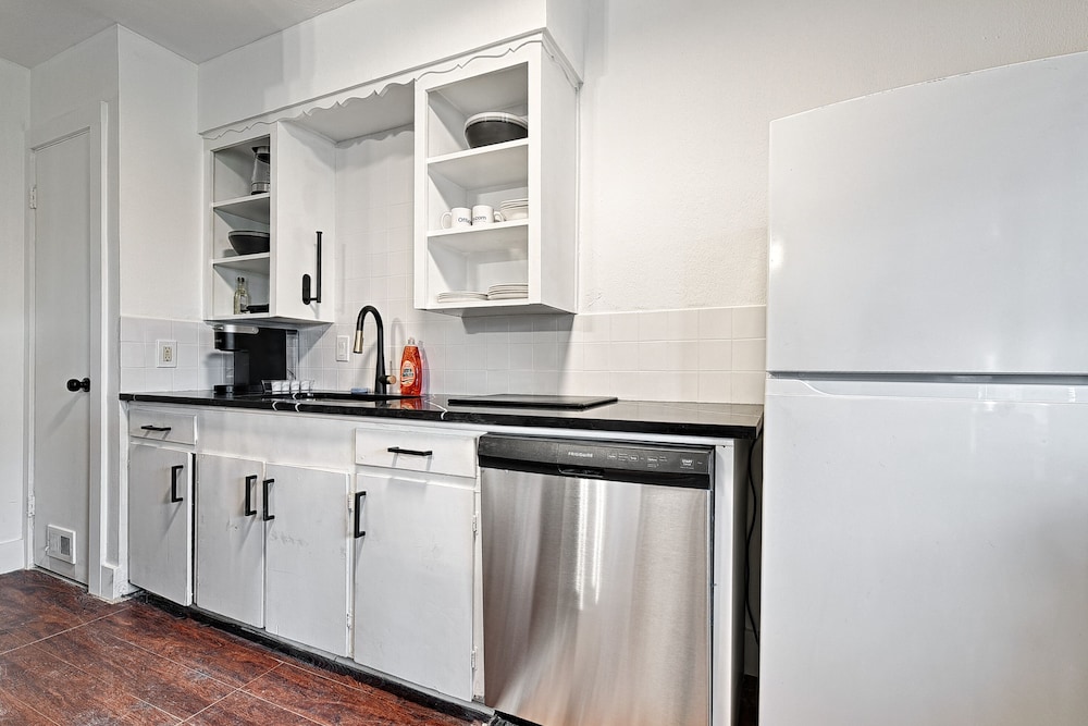 CityPlace bnb 5/33