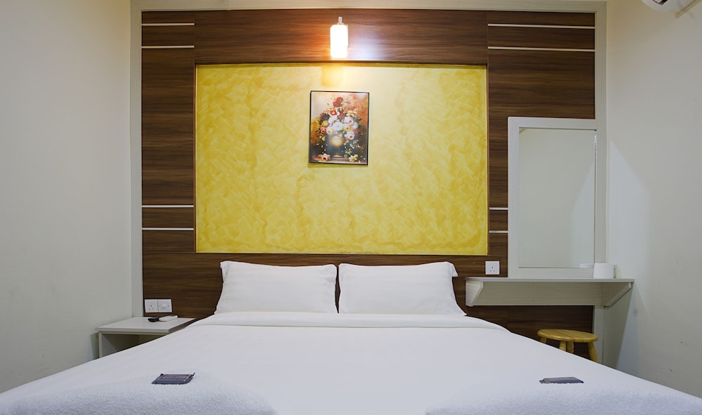 Golden Night Hotel Sunway 36/62