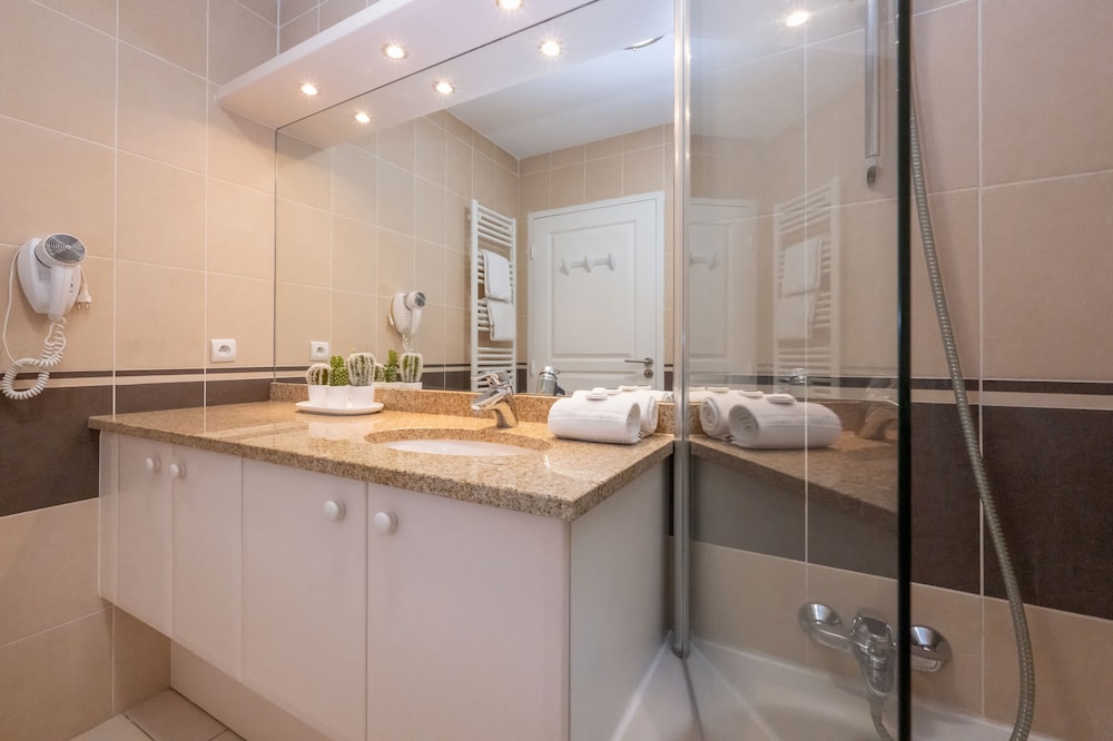 شقة بسرير مزدوج مع أريكة، Nemea Le Lido Cagnes sur Mer 5/7